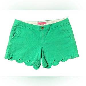 Lilly Pulitzer size 8 Buttercup Shorts Green scalloped edge